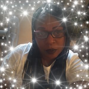 Meet your Posher, Katrina